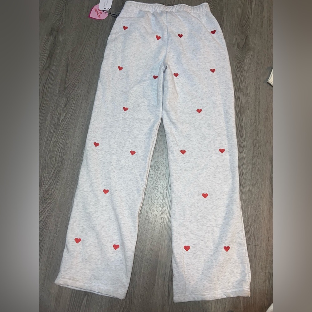 Gray Sweatpants With Red Heart Pattern - image 2